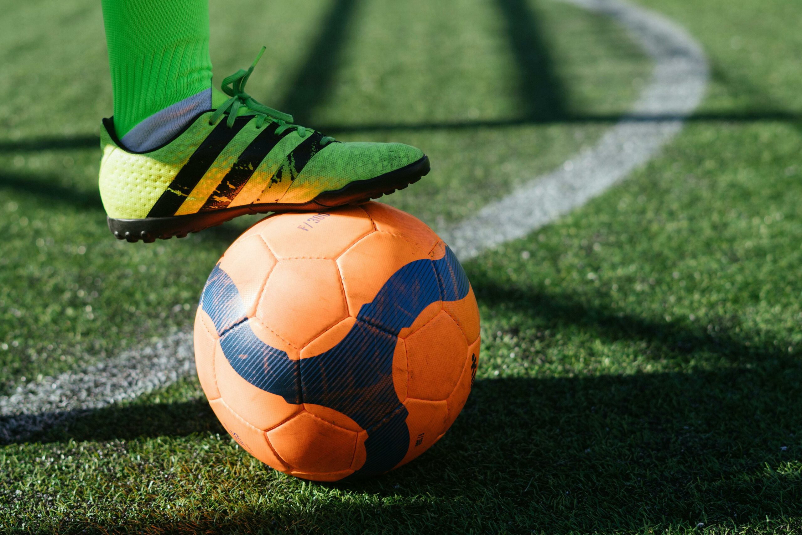 Guide ultime pour l’équipement de Football : Ce que chaque joueur doit avoir